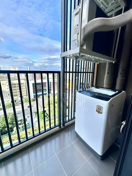 The Base Phetchaburi-Thonglor, Bangkok, Phetchaburi Rd, Bang Kapi, Huai Khwang, Bangkok, 1 Bedroom, 34 sqm, Condo For Rent, by Thanyalak Premputtiphan, 500329681 - DDproperty.com