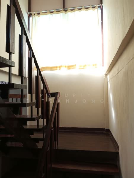 4-BR House, Bangkok, Din Daeng, Bangkok, 4 Bedrooms, 204 sqm, Single Detached House For Rent, by Pasupit Ditbanjong, 500329691 - DDproperty.com