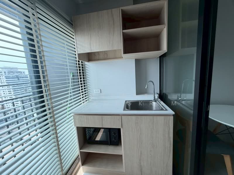 NUE Noble Srinakarin-Lasalle, Samut Prakan, Srinakarin Road, Samrong Nua, Muang Samut Prakarn, Samut Prakan, 1 Bedroom, 30 sqm, Condo For Rent, by Puriwat Chinsongkram, 500329692 - DDproperty.com