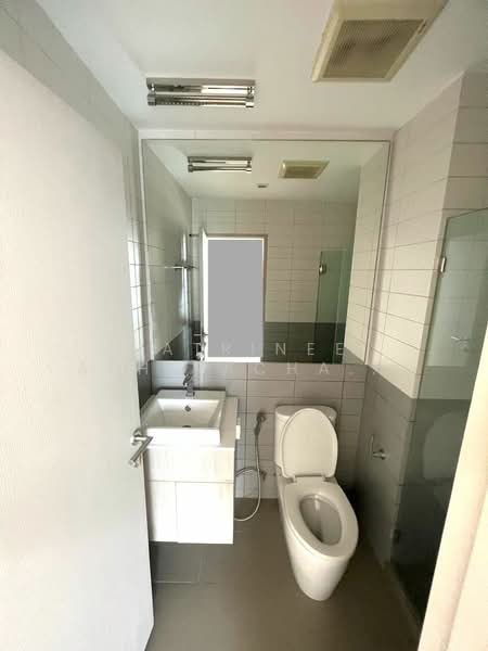 IDEO Mobi Sathorn, Bangkok, 134 Krung Thonburi Road, Bang Lam Phu Lang, Khlong San, Bangkok, 1 Bedroom, 27 sqm, Condo For Sale, by Natrinee Aphirachatanon, 500329693 - DDproperty.com