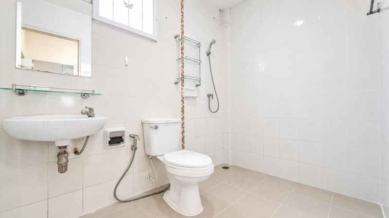 Lio Nov Donmueng-Chaengwattana, Bangkok, Soi Chang Akat Uthit 13, Sanam Bin, Don Mueang, Bangkok, 3 Bedrooms, 100 sqm, Townhouse For Sale, by The Best Property ไผ่, 500329700 - DDproperty.com