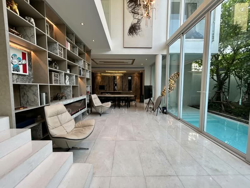 4-BR Villa, Bangkok, Phra Kanong Nua, Watthana, Bangkok, 4 Bedrooms, 675 sqm, Villa For Sale, by Pasupit Ditbanjong, 500329712 - DDproperty.com