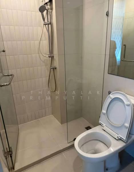 Life Asoke, Bangkok, Asoke-Dindang Road, Bang Kapi, Huai Khwang, Bangkok, 1 Bedroom, 30 sqm, Condo For Rent, by Thanyalak Premputtiphan, 500329724 - DDproperty.com