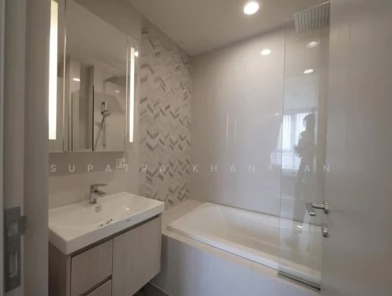 Oka Haus Sukhumvit 36, Bangkok, 3399 Rama 4 Road, Khong Tan, Khlong Toei, Bangkok, 1 Bedroom, 35 sqm, Condo For Rent, by Supatra Khanapan, 500329739 - DDproperty.com