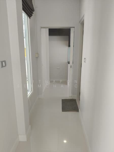 CENTRO Srinakarin – Bangna 2, Bangkok, Dok Mai, Prawet, Bangkok, 4 Bedrooms, 220 sqm, Single Detached House For Sale, by Pithapong Sermchatcharoenkan, 500329746 - DDproperty.com