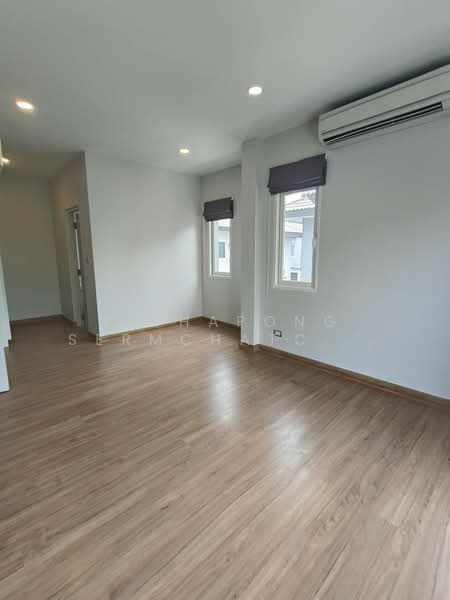 เซนโทร ศรีนครินทร์ – บางนา 2, กรุงเทพ, ดอกไม้, ประเวศ, กรุงเทพ, 220 ตร.ม., บ้านเดี่ยว ขาย, โดย Pithapong Sermchatcharoenkan, 500329746 - DDproperty.com