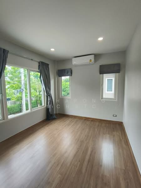 CENTRO Srinakarin – Bangna 2, Bangkok, Dok Mai, Prawet, Bangkok, 4 Bedrooms, 220 sqm, Single Detached House For Sale, by Pithapong Sermchatcharoenkan, 500329746 - DDproperty.com