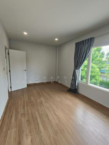 เซนโทร ศรีนครินทร์ – บางนา 2, กรุงเทพ, ดอกไม้, ประเวศ, กรุงเทพ, 220 ตร.ม., บ้านเดี่ยว ขาย, โดย Pithapong Sermchatcharoenkan, 500329746 - DDproperty.com