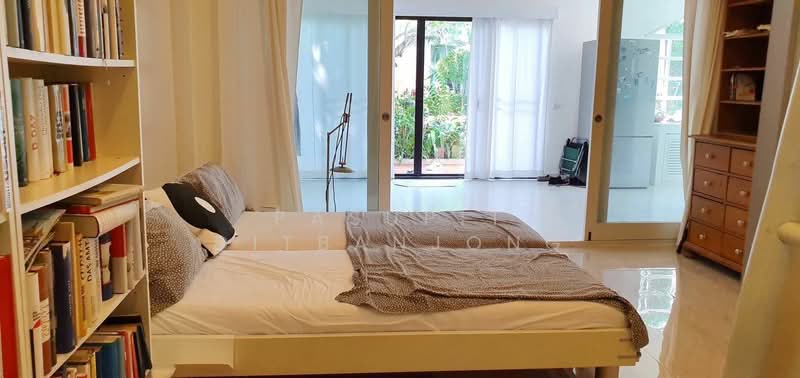 ทาวน์เฮาท์ 4-ห้องนอน, กรุงเทพ, คลองตันเหนือ, วัฒนา, กรุงเทพ, 300 ตร.ม., ทาวน์เฮ้าส์ ให้เช่า, โดย Pasupit Ditbanjong, 500329761 - DDproperty.com