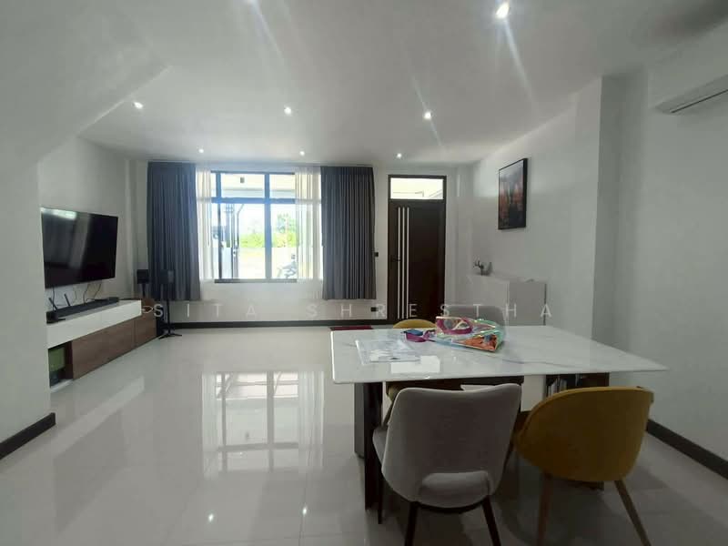 3-BR Townhouse, Chon Buri (Pattaya), Nong Pru, Bang Lamung (Pattaya), Chon Buri (Pattaya), 3 Bedrooms, 124 sqm, Townhouse For Sale, by Sita Shrestha, 500329763 - DDproperty.com