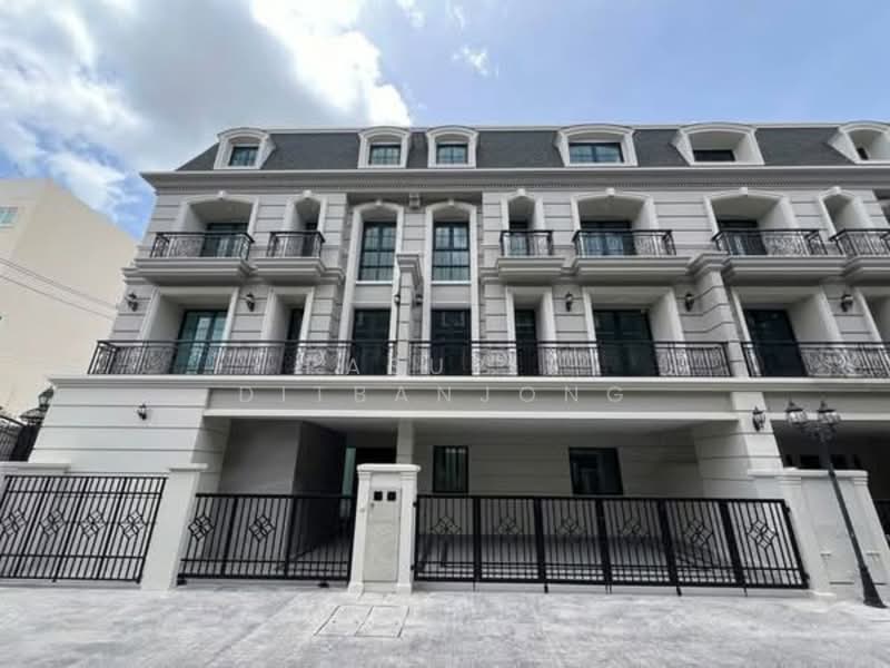 undefined, Bangkok, Chong Nonsi, Yan Nawa, Bangkok, 5 Bedrooms, 812 sqm, Townhouse For Sale, by Pasupit Ditbanjong, 500329795 - DDproperty.com