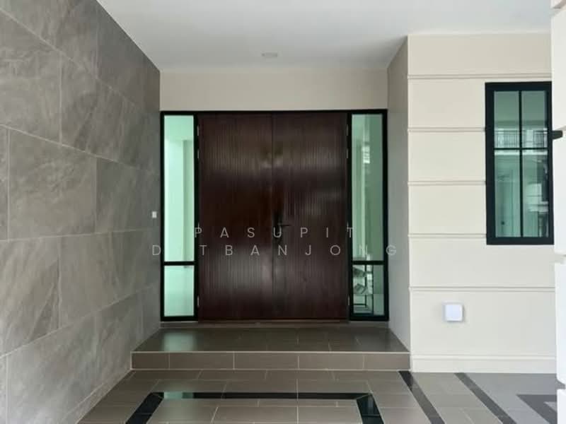 undefined, Bangkok, Chong Nonsi, Yan Nawa, Bangkok, 5 Bedrooms, 812 sqm, Townhouse For Sale, by Pasupit Ditbanjong, 500329795 - DDproperty.com