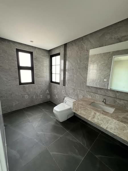 undefined, Bangkok, Chong Nonsi, Yan Nawa, Bangkok, 5 Bedrooms, 812 sqm, Townhouse For Sale, by Pasupit Ditbanjong, 500329795 - DDproperty.com