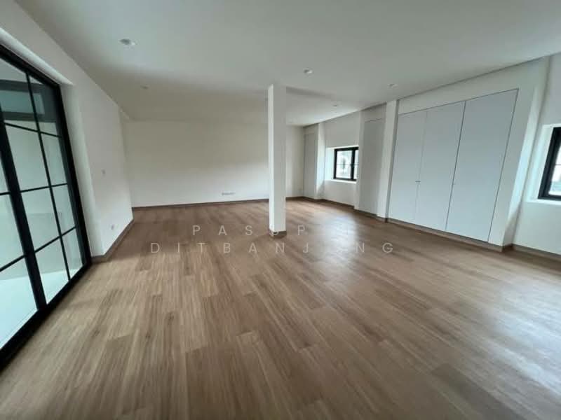 undefined, Bangkok, Chong Nonsi, Yan Nawa, Bangkok, 5 Bedrooms, 812 sqm, Townhouse For Sale, by Pasupit Ditbanjong, 500329795 - DDproperty.com