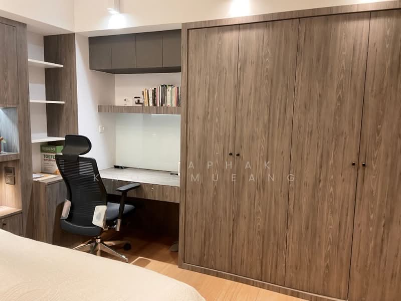 Royal Castle Sukhumvit, Bangkok, 30 Soi Sukhumvit 39, Khlongtoei Nua, Watthana, Bangkok, 3 Bedrooms, 191 sqm, Condo For Rent, by Kritaphak Khongmueang, 500329828 - DDproperty.com