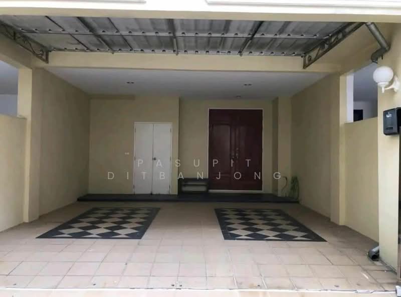 Baan Ravipa Sukhumvit 103, Bangkok, Soi Sukhumvit 103 (Udomsuk Road), Bang Chak, Phra Khanong, Bangkok, 5 Bedrooms, 260 sqm, Single Detached House For Rent, by Pasupit Ditbanjong, 500329829 - DDproperty.com