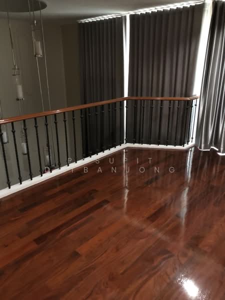 4-BR Townhouse, Bangkok, Khlong Tan Nua, Watthana, Bangkok, 4 Bedrooms, 350 sqm, Townhouse For Rent, by Pasupit Ditbanjong, 500329840 - DDproperty.com