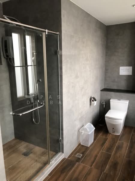 4-BR Townhouse, Bangkok, Khlong Tan Nua, Watthana, Bangkok, 4 Bedrooms, 350 sqm, Townhouse For Rent, by Pasupit Ditbanjong, 500329840 - DDproperty.com