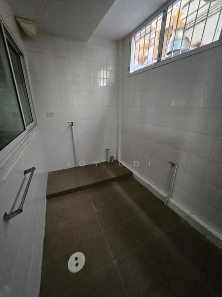 Sukhumvit 24 Home, Bangkok, Soi Methi Niwet, Sukhumvit Road, Khong Tan, Khlong Toei, Bangkok, 3 Bedrooms, 240 sqm, Condo For Rent, by Joy Ooi, 500329842 - DDproperty.com
