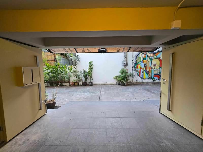 3-BR Townhouse, Bangkok, Khlong Tan Nua, Watthana, Bangkok, 3 Bedrooms, 204 sqm, Townhouse For Rent, by Pasupit Ditbanjong, 500329846 - DDproperty.com