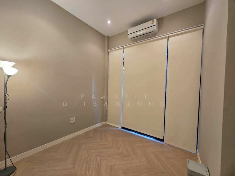 3-BR Townhouse, Bangkok, Khlong Tan Nua, Watthana, Bangkok, 3 Bedrooms, 204 sqm, Townhouse For Rent, by Pasupit Ditbanjong, 500329846 - DDproperty.com