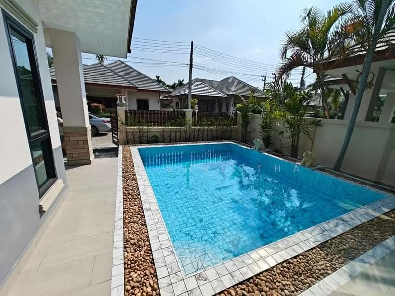 Baan Dusit Pattaya View, Chon Buri (Pattaya), Huai Yai, Bang Lamung (Pattaya), Chon Buri (Pattaya), 3 Bedrooms, 240 sqm, Single Detached House For Sale, by Sita Shrestha, 500329857 - DDproperty.com