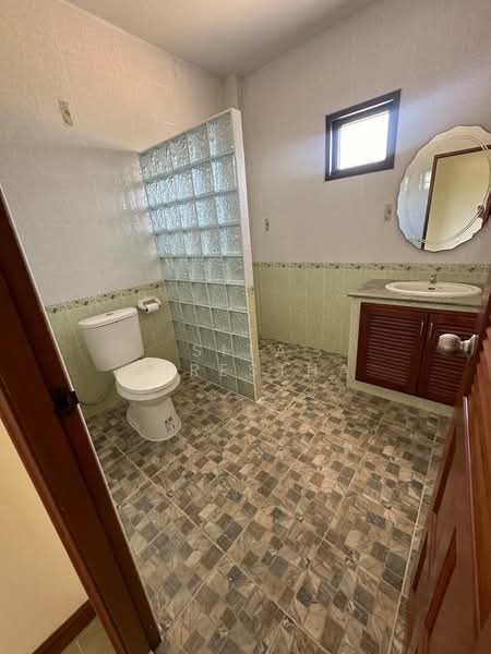 5-BR House, Chon Buri (Pattaya), Poong, Bang Lamung (Pattaya), Chon Buri (Pattaya), 5 Bedrooms, 495 sqm, Single Detached House For Sale, by Sita Shrestha, 500329864 - DDproperty.com