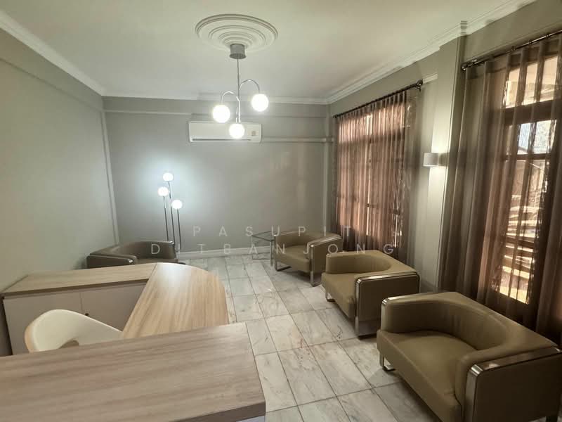 บ้าน 1-ห้องนอน, กรุงเทพ, คลองตัน, คลองเตย, กรุงเทพ, 500 ตร.ม., บ้านเดี่ยว ให้เช่า, โดย Pasupit Ditbanjong, 500329867 - DDproperty.com