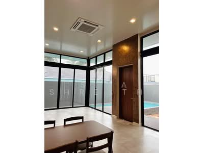 ขาย - บ้าน 2-ห้องนอน, ชลบุรี