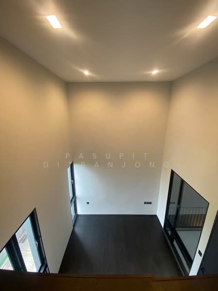 3-BR Townhouse, Bangkok, Din Daeng, Bangkok, 3 Bedrooms, 228 sqm, Townhouse For Rent, by Pasupit Ditbanjong, 500329908 - DDproperty.com