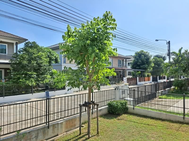 Baan Pruklada Suvarnabhumi : บ้านพฤกษ์ลดา สุวรรณภูมิ, สมุทรปราการ, ถนนลาดกระบัง ซ.ลาดกระบัง 54, ศีรษะจรเข้น้อย, บางเสาธง, สมุทรปราการ, 216 ตร.ม., บ้านเดี่ยว ขาย, โดย Pasupit Ditbanjong, 500329945 - DDproperty.com