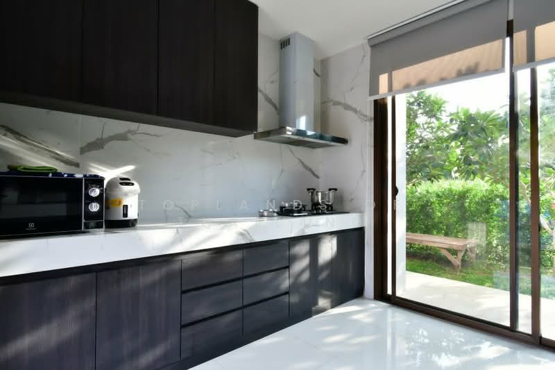 ขาย บ้านเขาใหญ่ สไตล์ Modern (วิวเขา 180 องศา) เนื้อที่ 204 ตร.วา 4 ห้องนอน 6 ห้องน้ำ มีสระว่ายน้ำ, นครราชสีมา, เขาใหญ่, หนองน้ำแดง, ปากช่อง, นครราชสีมา, 400 ตร.ม., วิลล่า ขาย, โดย TopLands of Thailand, 500329958 - DDproperty.com