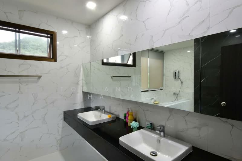 ขาย บ้านเขาใหญ่ สไตล์ Modern (วิวเขา 180 องศา) เนื้อที่ 204 ตร.วา 4 ห้องนอน 6 ห้องน้ำ มีสระว่ายน้ำ, นครราชสีมา, เขาใหญ่, หนองน้ำแดง, ปากช่อง, นครราชสีมา, 400 ตร.ม., วิลล่า ขาย, โดย TopLands of Thailand, 500329958 - DDproperty.com