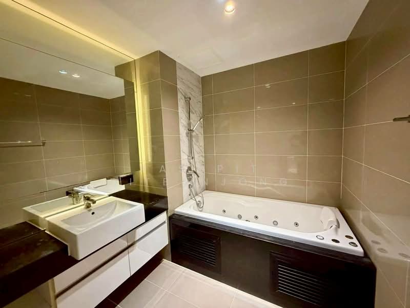 Supalai Wellington, Bangkok, Thiam Ruammit Road, Huai Khwang, Bangkok, 3 Bedrooms, 135 sqm, Condo For Sale, by Pasupit Ditbanjong, 500329968 - DDproperty.com