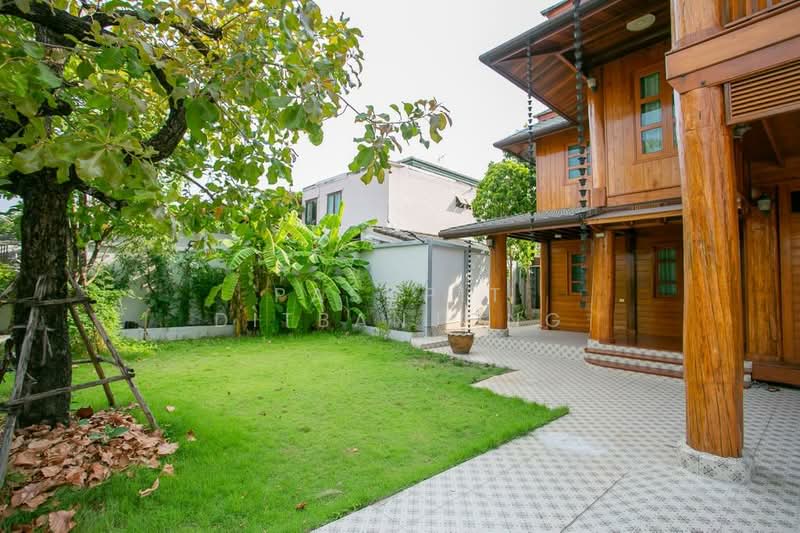 3-BR House, Bangkok, Din Daeng, Bangkok, 3 Bedrooms, 263 sqm, Single Detached House For Sale, by Pasupit Ditbanjong, 500329975 - DDproperty.com