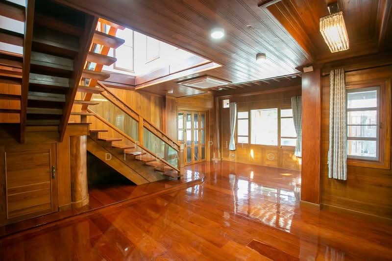 3-BR House, Bangkok, Din Daeng, Bangkok, 3 Bedrooms, 263 sqm, Single Detached House For Sale, by Pasupit Ditbanjong, 500329975 - DDproperty.com