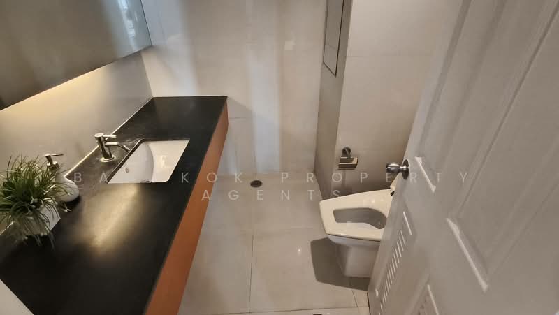 Baan Sawasdee, Bangkok, 42-1 Soi Sukhumvit 31, Khlongtoei Nua, Watthana, Bangkok, 3 Bedrooms, 378 sqm, Condo For Rent, by BANGKOK PROPERTY AGENTS, 500329994 - DDproperty.com