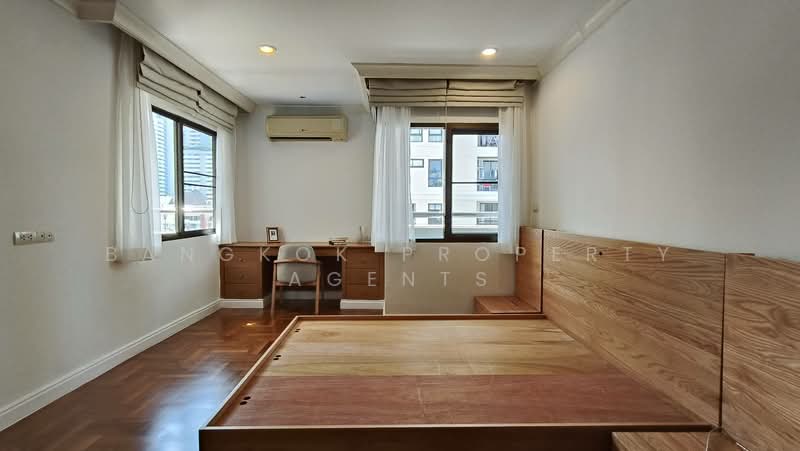 Baan Sawasdee, Bangkok, 42-1 Soi Sukhumvit 31, Khlongtoei Nua, Watthana, Bangkok, 3 Bedrooms, 378 sqm, Condo For Rent, by BANGKOK PROPERTY AGENTS, 500329994 - DDproperty.com