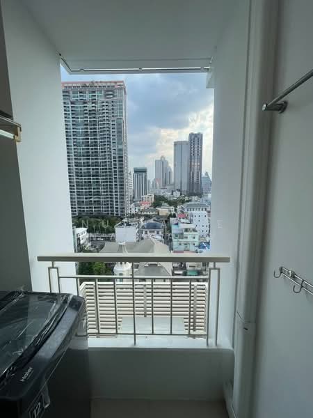 Ivy Sathorn 10, Bangkok, 88 Soi Sathorn 12, Sathorn Road, Silom, Bang Rak, Bangkok, Studio, 32 sqm, Condo For Rent, by Nutnaree Nakkaew, 500330001 - DDproperty.com
