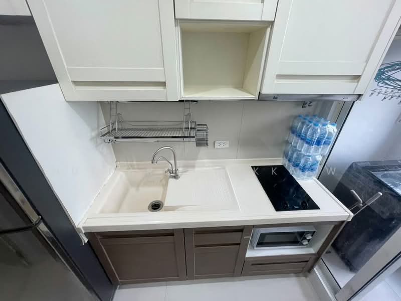 Ivy Sathorn 10, Bangkok, 88 Soi Sathorn 12, Sathorn Road, Silom, Bang Rak, Bangkok, Studio, 32 sqm, Condo For Rent, by Nutnaree Nakkaew, 500330001 - DDproperty.com