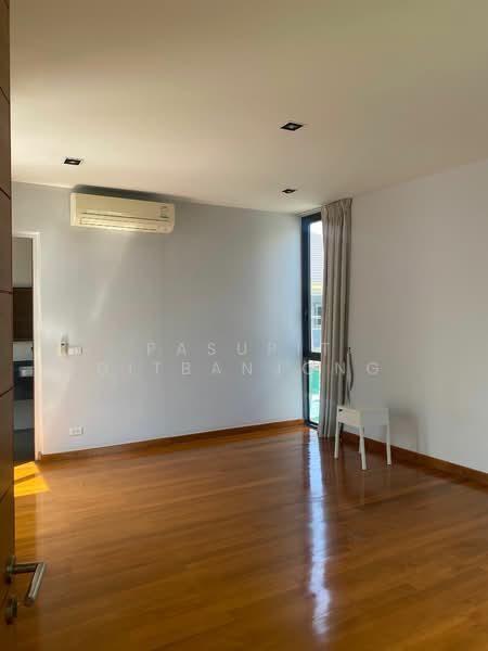 undefined, Bangkok, Phra Kanong, Khlong Toei, Bangkok, 4 Bedrooms, 450 sqm, Single Detached House For Rent, by Pasupit Ditbanjong, 500330007 - DDproperty.com