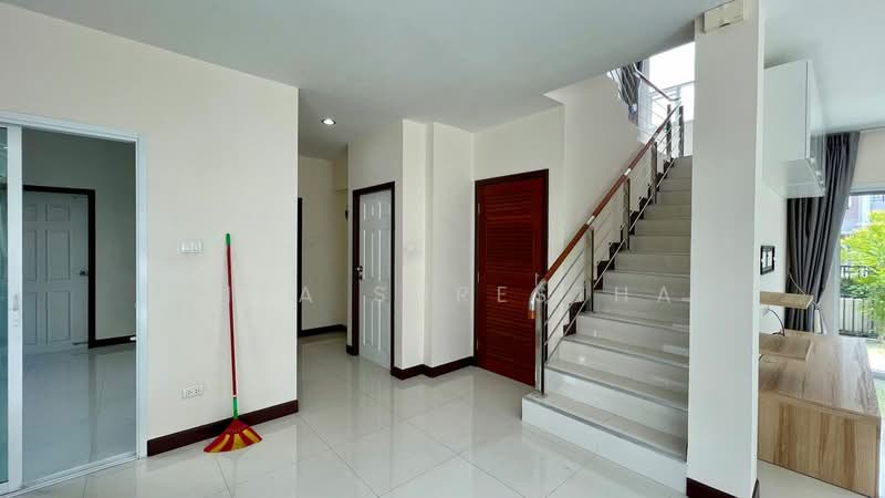 undefined, Chon Buri (Pattaya), Thung Suk La, Si Racha, Chon Buri (Pattaya), 3 Bedrooms, 222 sqm, Single Detached House For Sale, by Sita Shrestha, 500330023 - DDproperty.com