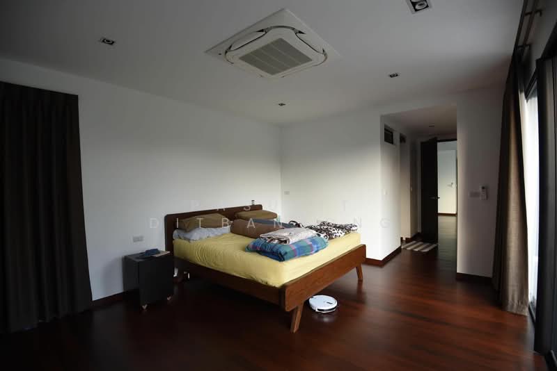 4-BR House, Bangkok, Samsen Nok, Huai Khwang, Bangkok, 4 Bedrooms, 300 sqm, Single Detached House For Rent, by Pasupit Ditbanjong, 500330031 - DDproperty.com