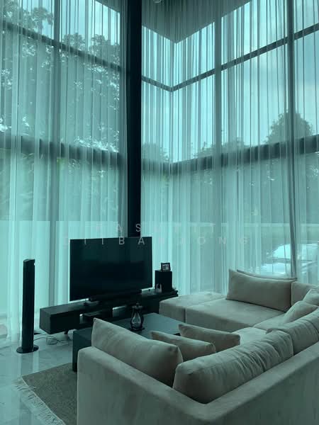 4-BR House, Bangkok, Samsen Nok, Huai Khwang, Bangkok, 4 Bedrooms, 300 sqm, Single Detached House For Rent, by Pasupit Ditbanjong, 500330031 - DDproperty.com