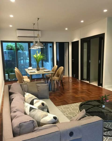 2-BR House, Bangkok, Khlong Tan Nua, Watthana, Bangkok, 2 Bedrooms, 140 sqm, Single Detached House For Rent, by Pasupit Ditbanjong, 500330041 - DDproperty.com