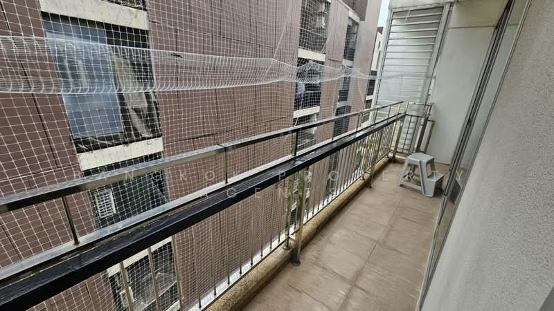 Baan Sukhumvit 14, Bangkok, 1/1 Soi Sukhumvit 14, Khlong Toei, Bangkok, 2 Bedrooms, 99 sqm, Condo For Rent, by BANGKOK PROPERTY AGENTS, 500330057 - DDproperty.com