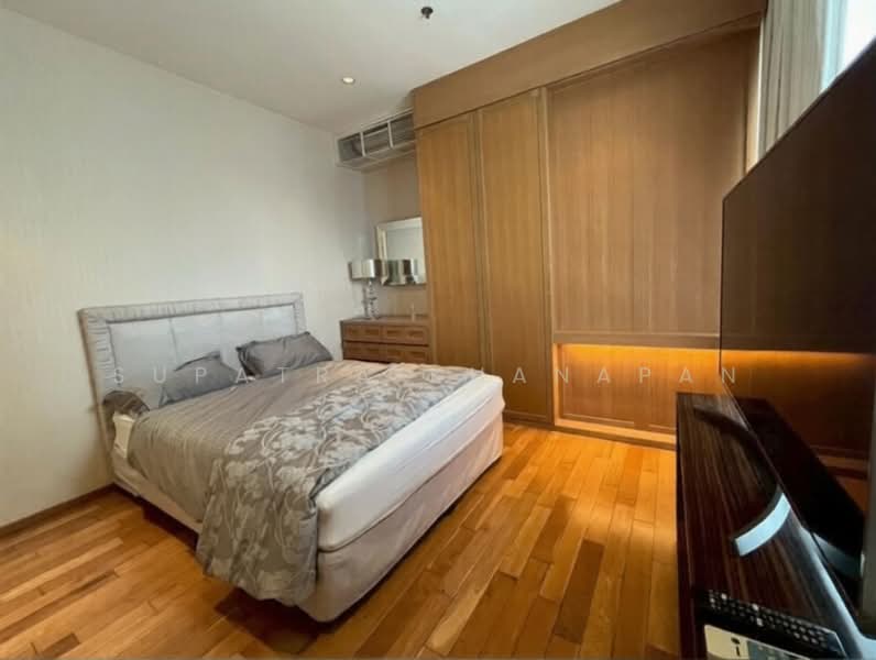 The Emporio Place, Bangkok, 93 Soi Sukhumvit 24, Sukhumvit Road, Khong Tan, Khlong Toei, Bangkok, 2 Bedrooms, 126 sqm, Condo For Rent, by Supatra Khanapan, 500330071 - DDproperty.com