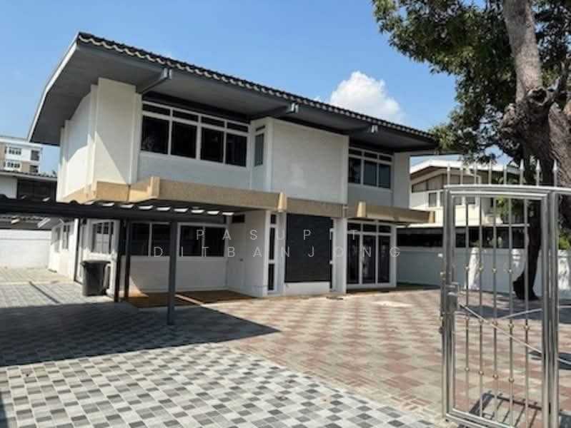 3-BR House, Bangkok, Din Daeng, Bangkok, 3 Bedrooms, 193 sqm, Single Detached House For Rent, by Pasupit Ditbanjong, 500330080 - DDproperty.com