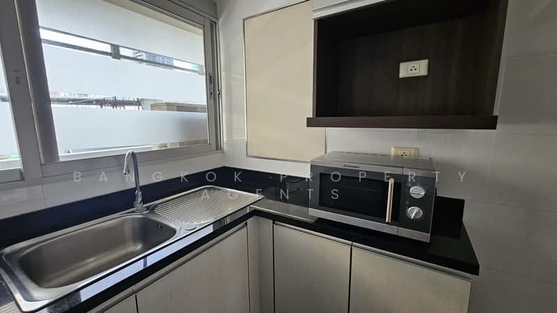 Baan Sukhumvit 14, Bangkok, 1/1 Soi Sukhumvit 14, Khlong Toei, Khlong Toei, Bangkok, 2 Bedrooms, 100 sqm, Condo For Rent, by BANGKOK PROPERTY AGENTS, 500330081 - DDproperty.com