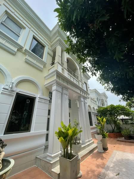 5-BR House, Bangkok, Phra Kanong, Khlong Toei, Bangkok, 5 Bedrooms, 650 sqm, Single Detached House For Rent, by Pasupit Ditbanjong, 500330087 - DDproperty.com